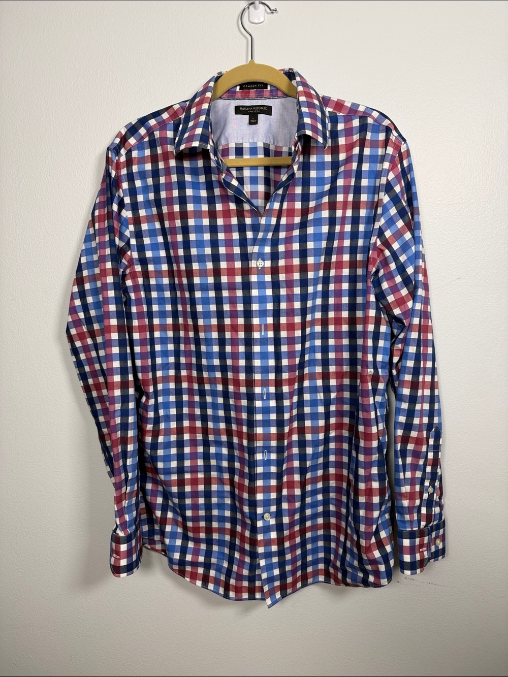 Banana Republic Red, Blue & White Plaid Button-Down Shirt Camden Fit Large